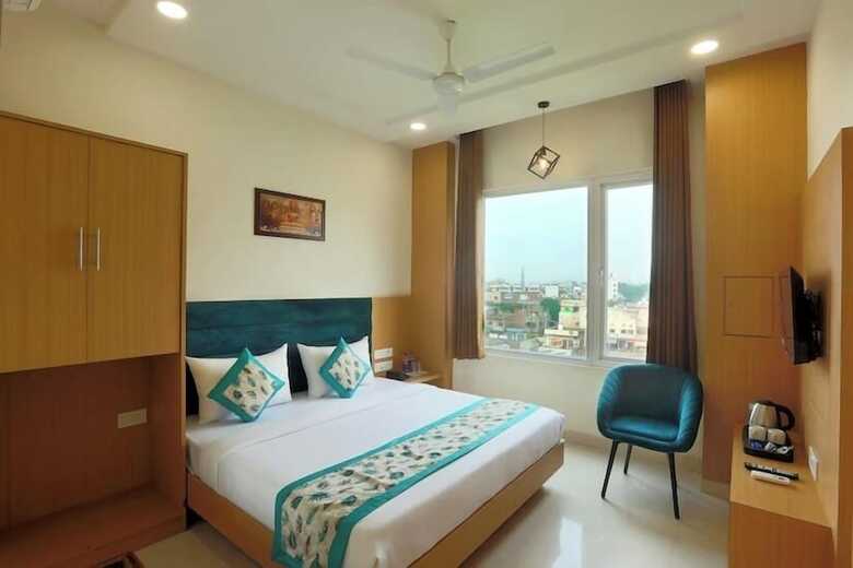 Hotel Regalia Grand By Delight Stay