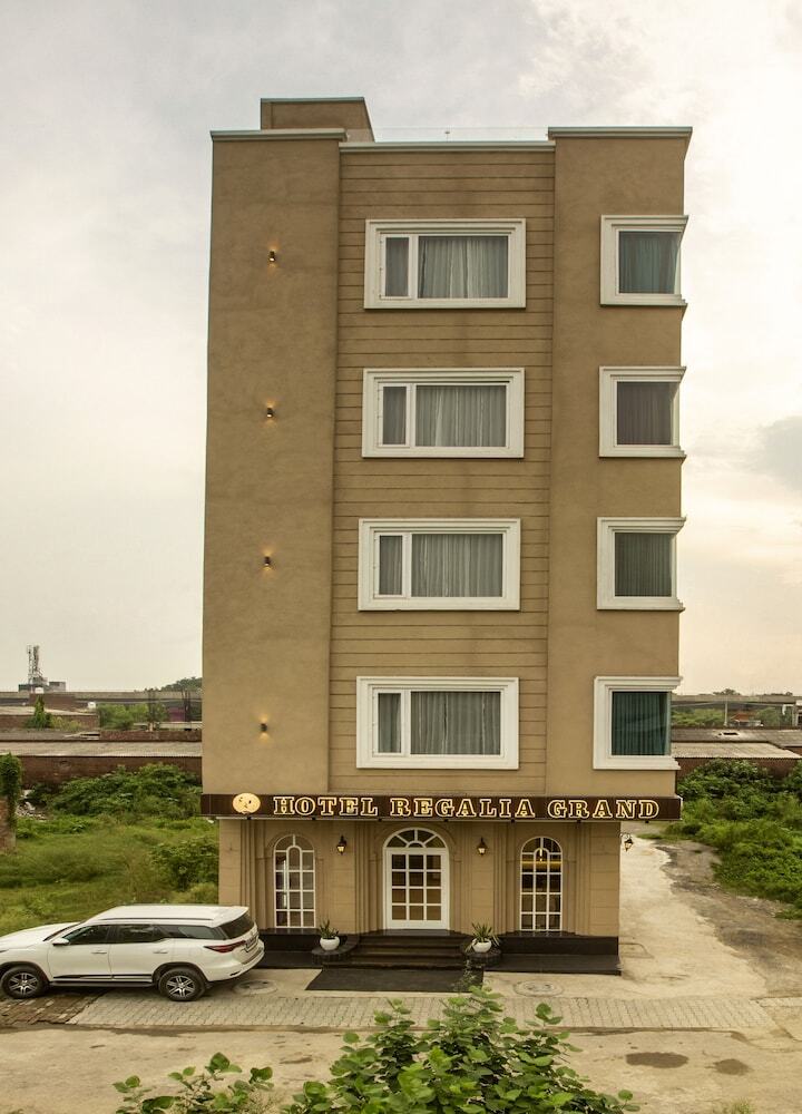 Hotel Regalia Grand By Delight Stay