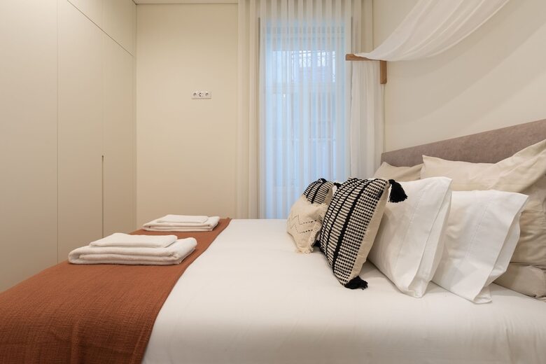 Aparthotel Mouzinho Da Silveira 215 By Lovelystay