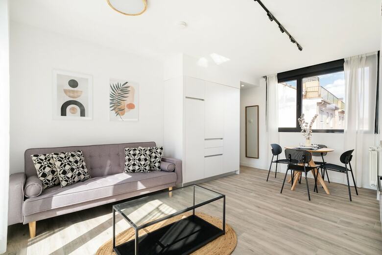 Aparthotel Dobo Madrid San Diego