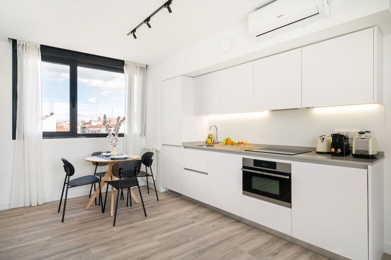 Aparthotel Dobo Madrid San Diego