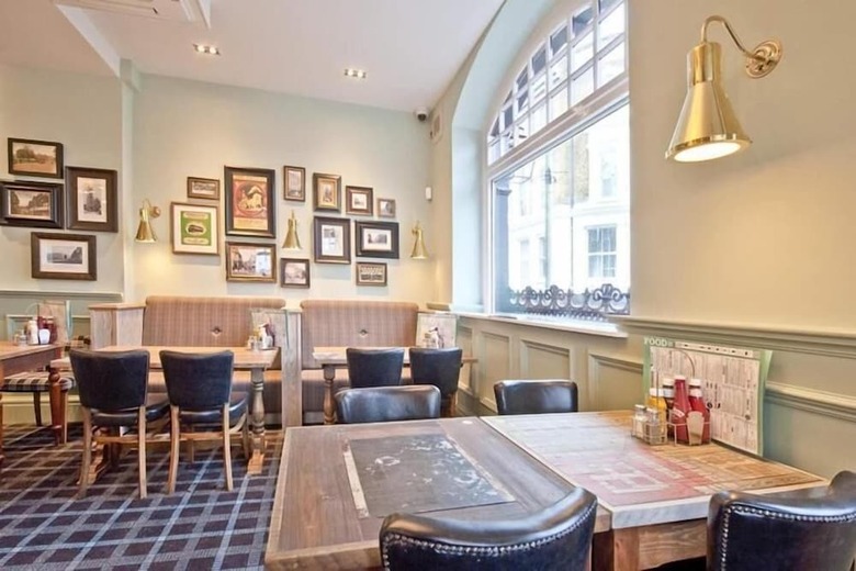 The Queen Hotel Wetherspoon