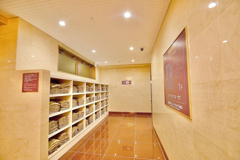 Kyoto Universal Hotel Karasuma