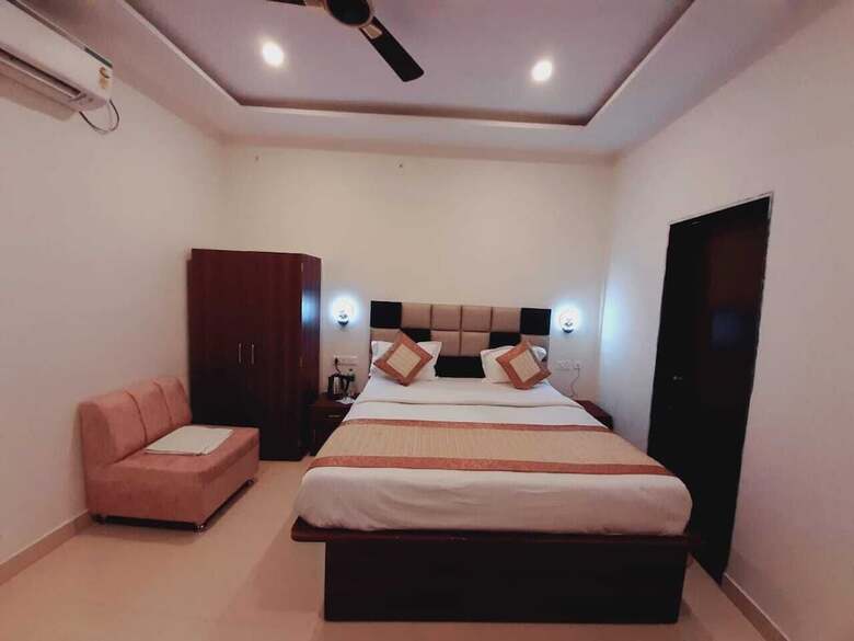 Hotel The Golden Palace