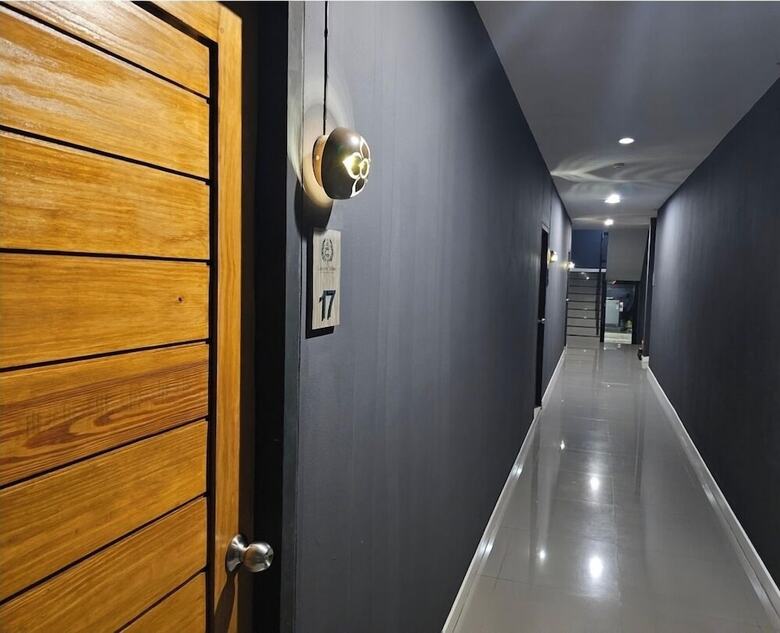Hotel The Lantern Suites