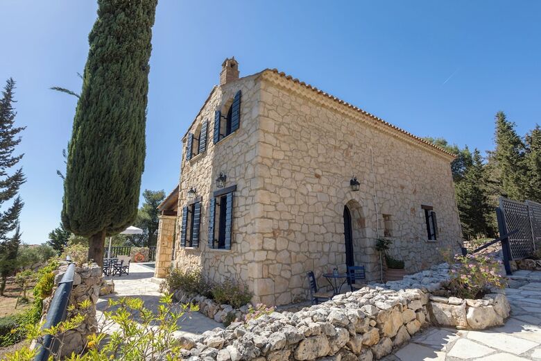 Aresti Mountain Resort
