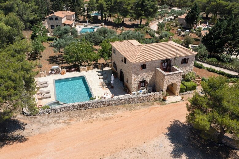 Aresti Mountain Resort