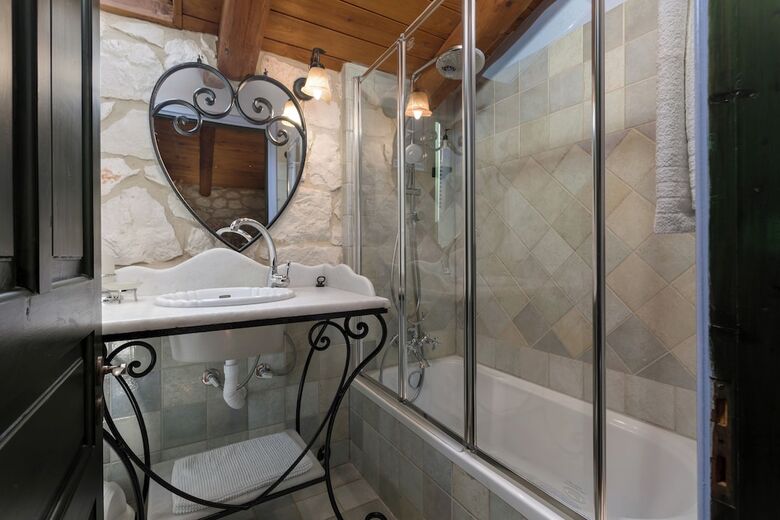 Aresti Mountain Resort
