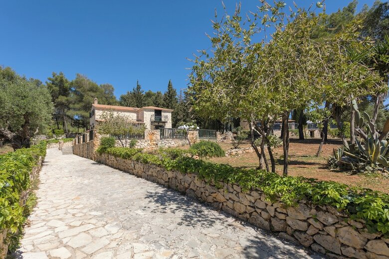 Aresti Mountain Resort