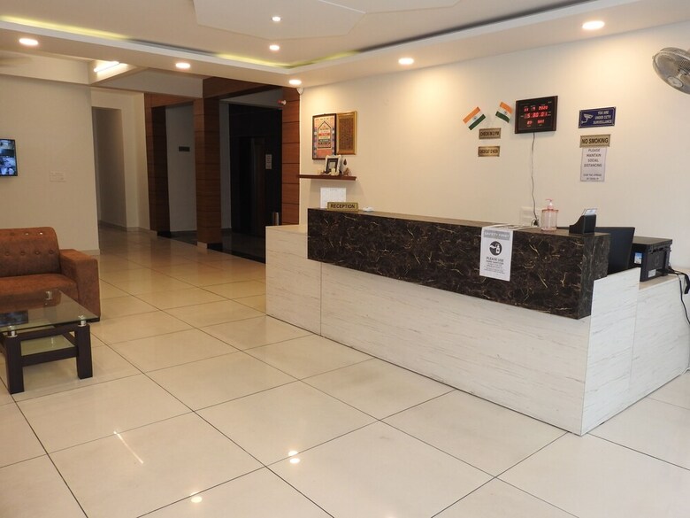 Hotel Aakash Residency