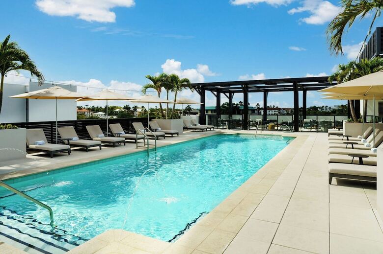 AC Hotel By Marriott Naples 5th Avenue