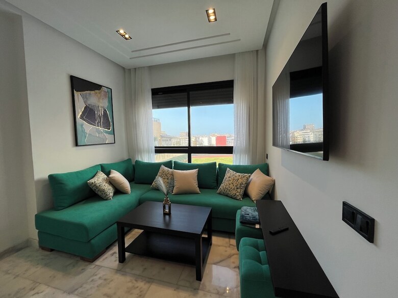 Aparthotel Les Joyeux Luxury Suites & Appart