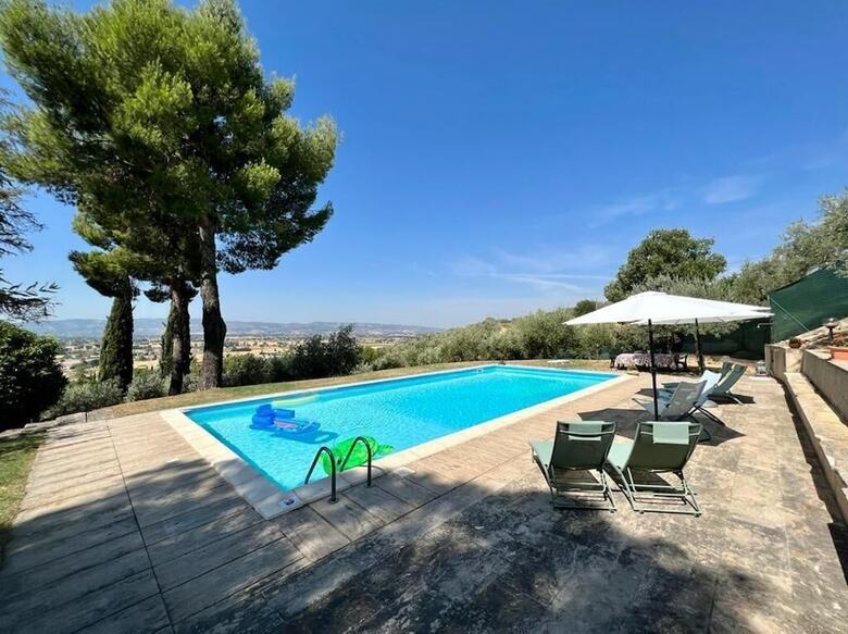 Villa Lavania