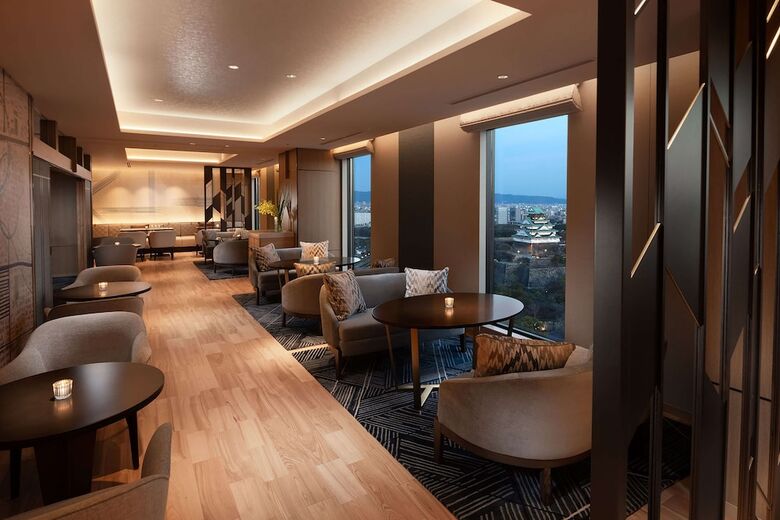 Hotel Doubletree By Hilton Osaka Castle