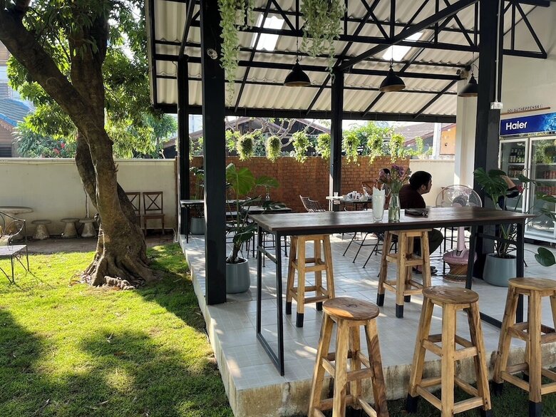 Udee Cozy Hotel