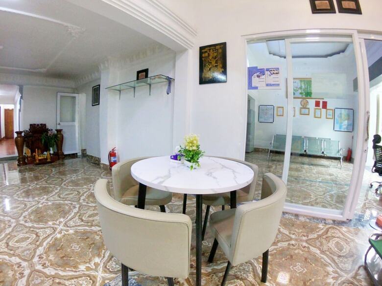 Sarah Guest House