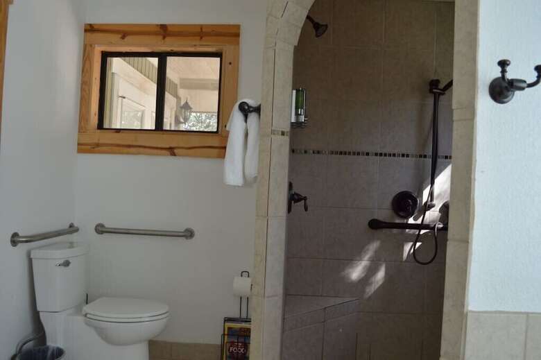 Mystic Hill Suites