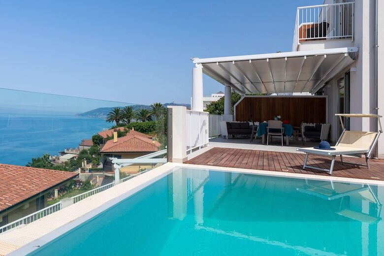 Villas D'orlando - With Private Pool And Sea View
