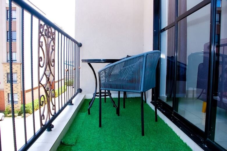 Aparthotel Lux Suites Amalia Apartments Syokimau