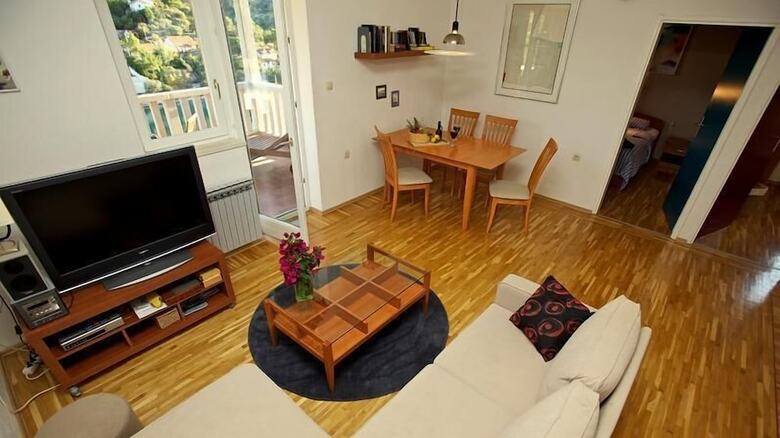 Aparthotel Villa More A-11