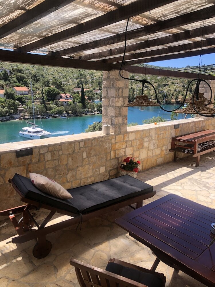 Aparthotel Villa More A-11
