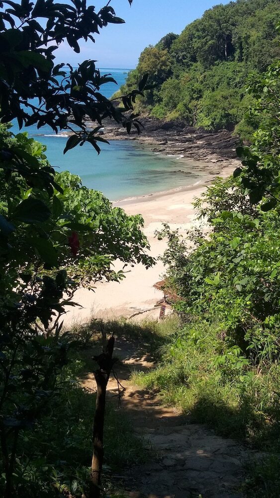 Hotel Cashewnut Tree Resort