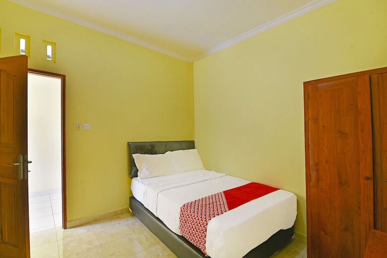 Hotel Oyo Life 90675 Ld Residence