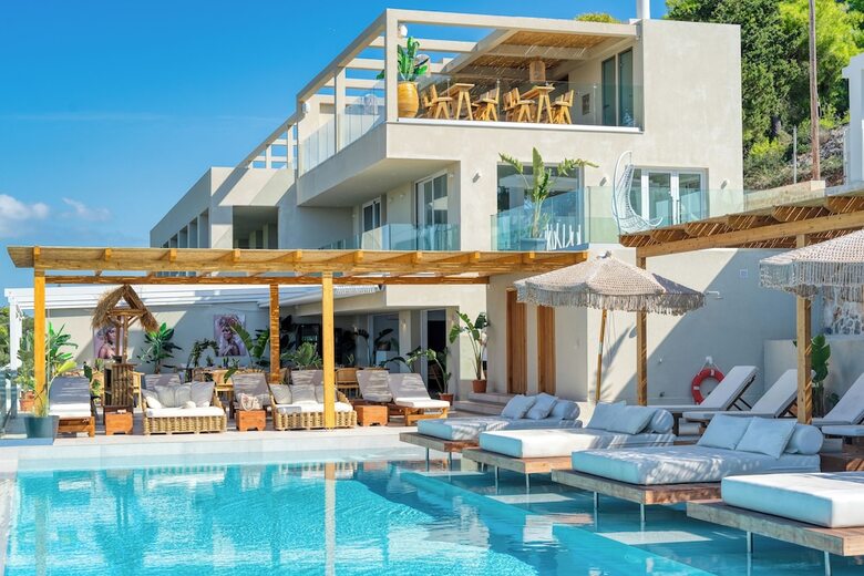 Hotel Myzith Luxury Suites
