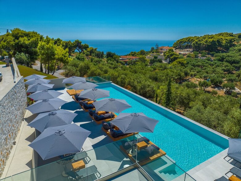 Hotel Myzith Luxury Suites
