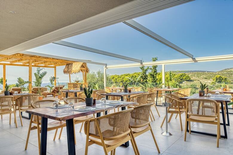 Hotel Myzith Luxury Suites