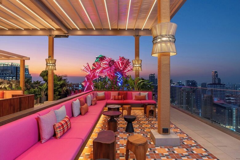 Hotel Moxy Bangkok Ratchaprasong
