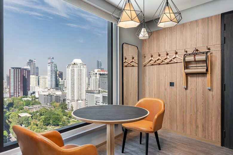 Hotel Moxy Bangkok Ratchaprasong