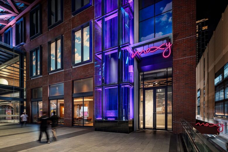 Hotel Moxy Bangkok Ratchaprasong