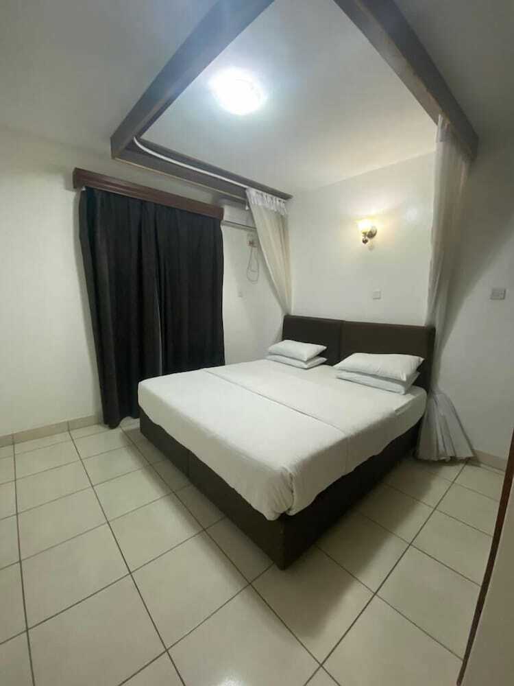 Hotel Armaan Suites And Restaurant