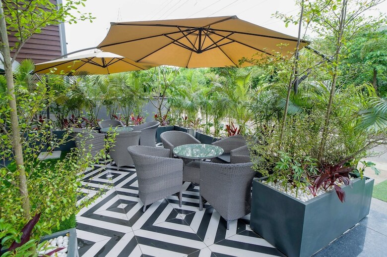 Hotel Saltstayz Select - Golf Course Road & Sector 57