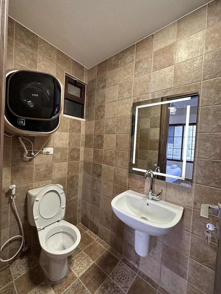 Aparthotel 4 Antica Jabalal-lwebdeh
