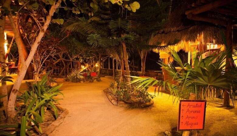 Villa Los Mangles Boutique Hotel