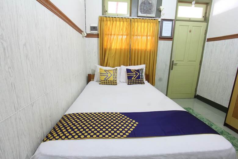 Hotel Oyo Life 93247 Pondok Pariwisata