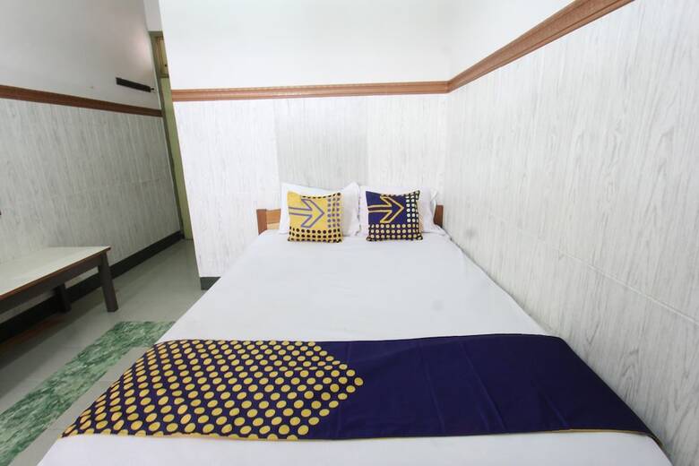 Hotel Oyo Life 93247 Pondok Pariwisata