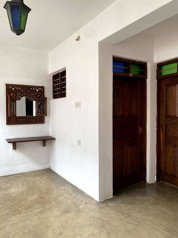 Flamingo Guest House