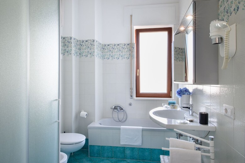Les Suites Des Tout Le Monde