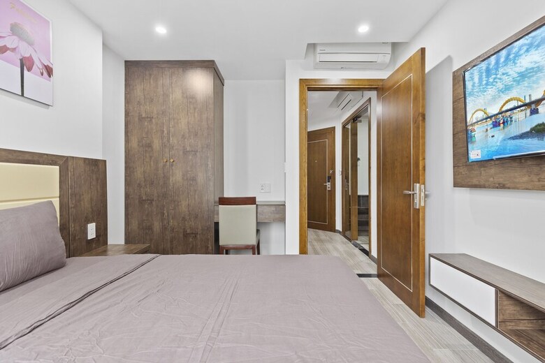 M.ia Beach Hotel & Apartment Da Nang