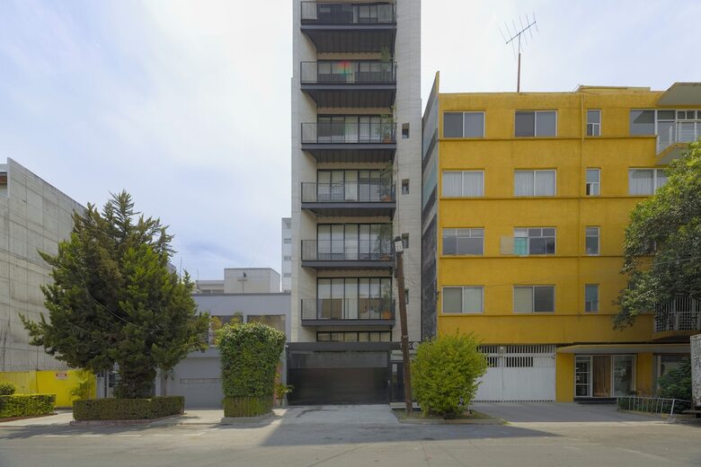Apartamentos Capitalia Aristoteles Polanco
