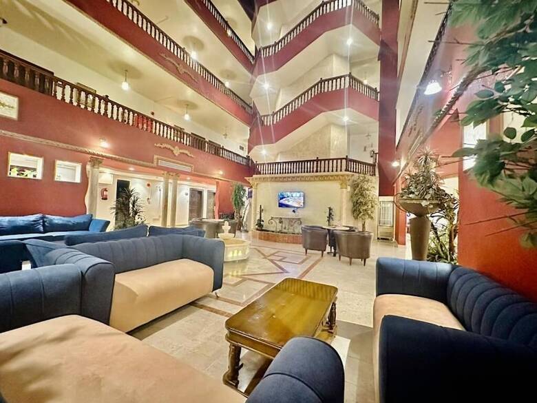 Hotel Celine Serviced Apartments