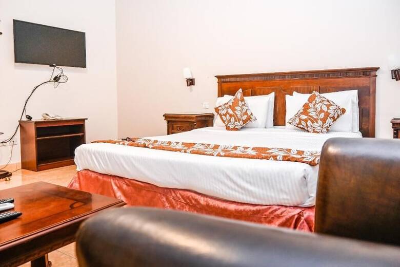 Hotel Celine Serviced Apartments