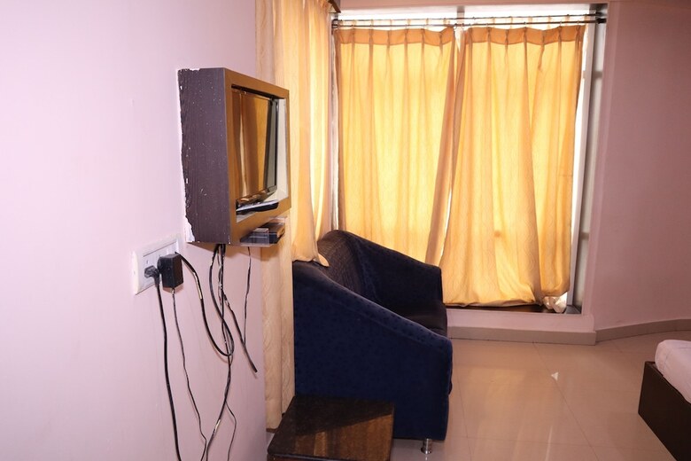 Hotel Smilestay Bns Lodge