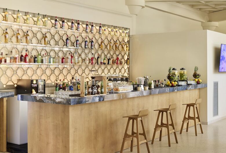 Hotel Sol Tropikal Durres