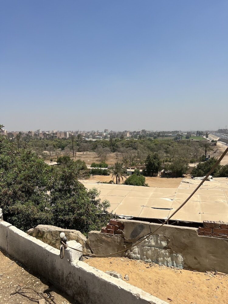 Bed & Breakfast Camp Pyramids View Hotel
