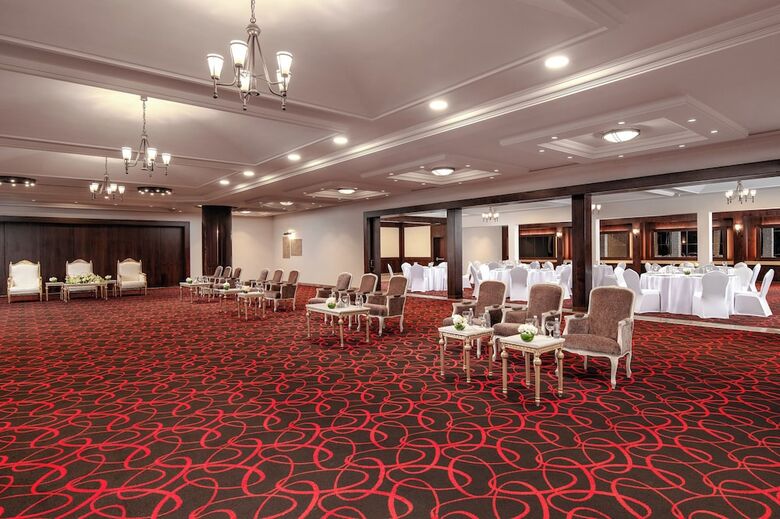 Carlton Al Moaibed Hotel