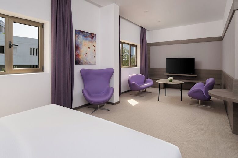 Carlton Al Moaibed Hotel